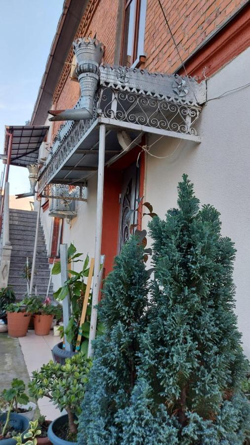 Boutique Hotel Pʼotʼi エクステリア 写真